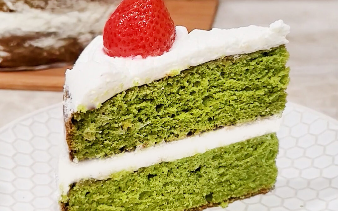 Light and Fluffy Matcha Cake